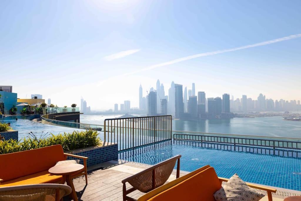 Fantastic Studio Apartment At Palm Jumeirah ดูไบ ภายนอก รูปภาพ