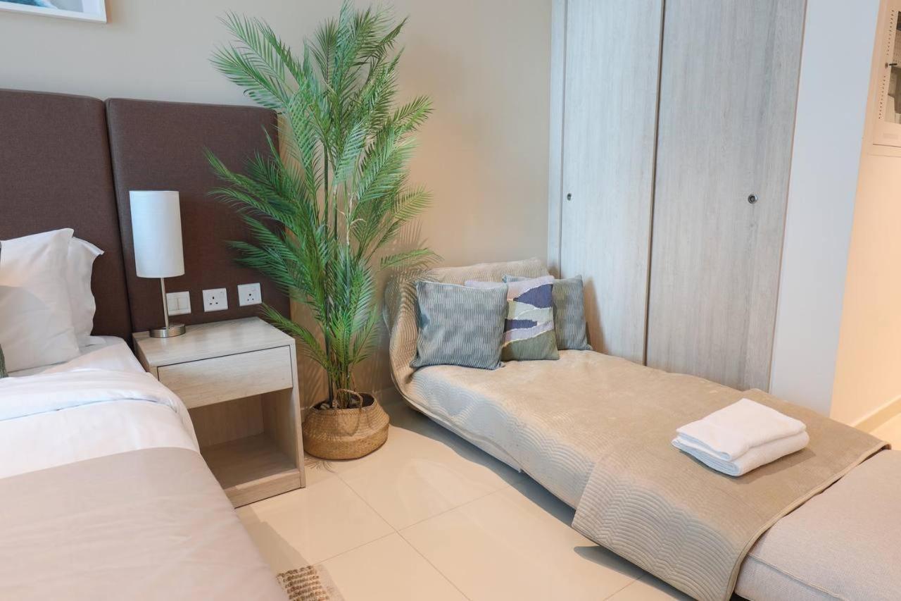 Fantastic Studio Apartment At Palm Jumeirah ดูไบ ภายนอก รูปภาพ